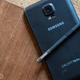 Illustration for article titled Galaxy Note Edge Review: This Crazy Smartphone Ain't Half Bad